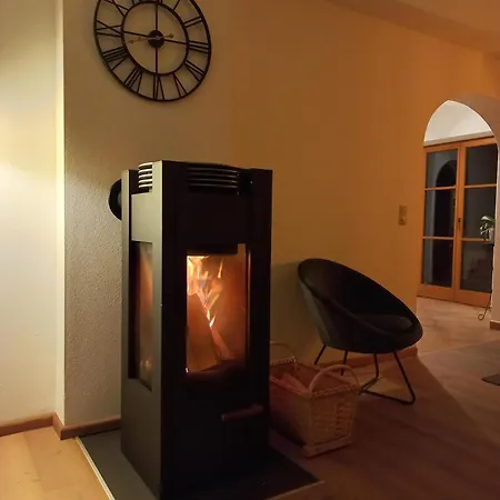 مزرعة للإقامة Hahnenkammblick