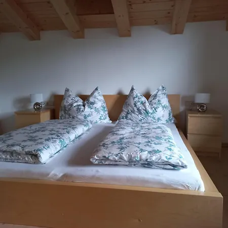 Hahnenkammblick مزرعة للإقامة *