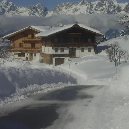 Bauernhof Hahnenkammblick *