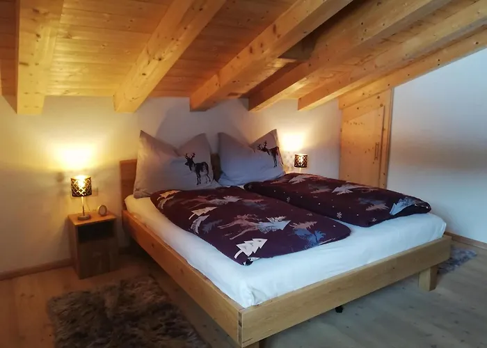 ファームステイ Hahnenkammblick キッツビュール